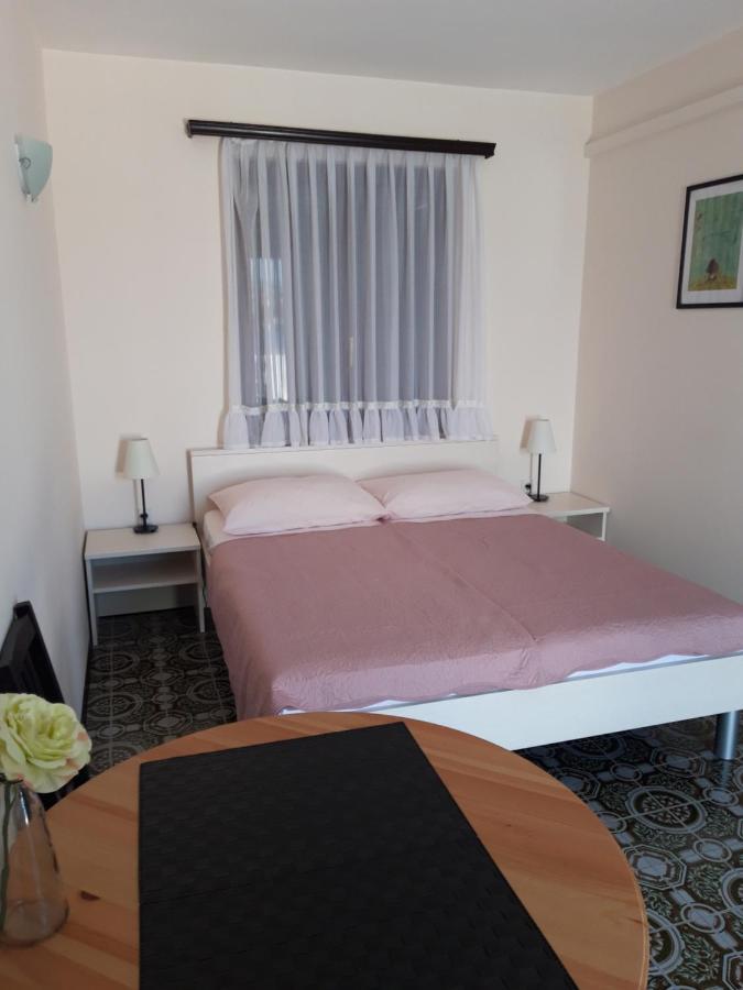 Apartments Marta Rogoznica  Εξωτερικό φωτογραφία