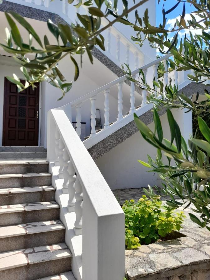 Apartments Marta Rogoznica  Εξωτερικό φωτογραφία