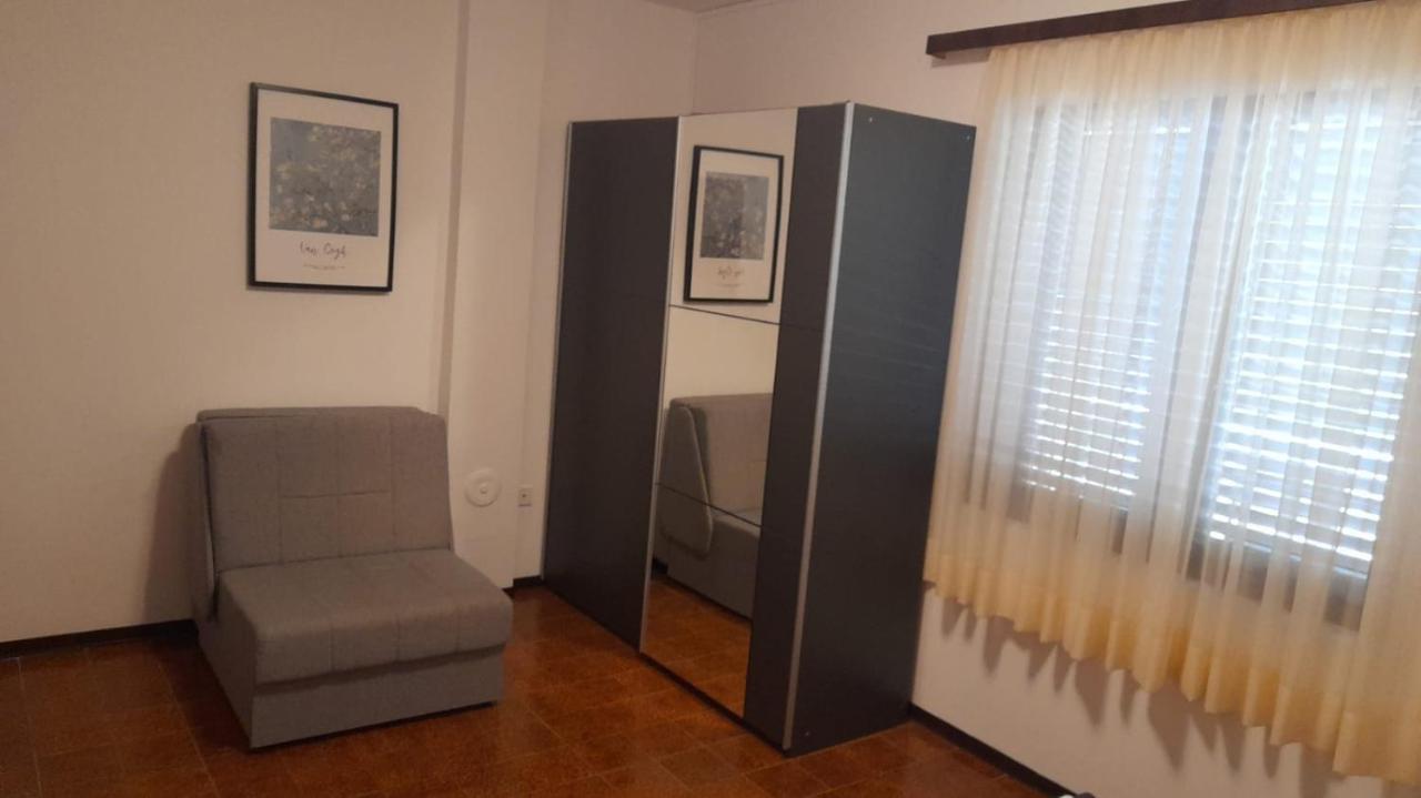 Apartments Marta Rogoznica  Εξωτερικό φωτογραφία