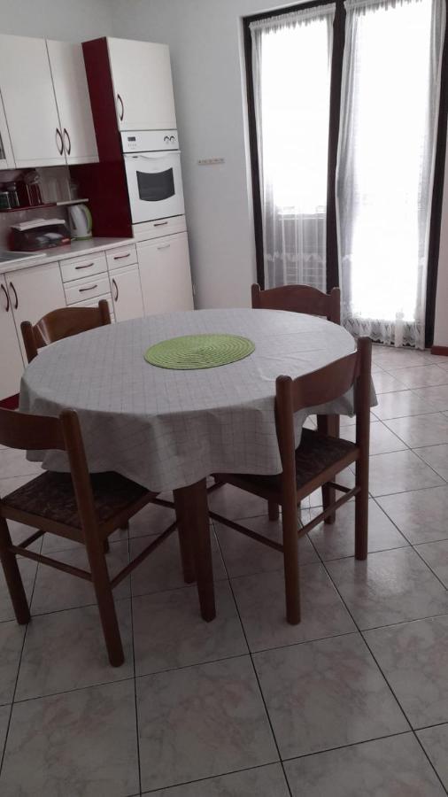Apartments Marta Rogoznica  Εξωτερικό φωτογραφία